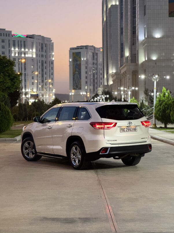 Toyota Highlander 2019 - 420 000 TMT - 16-njy tapgyr - img 3
