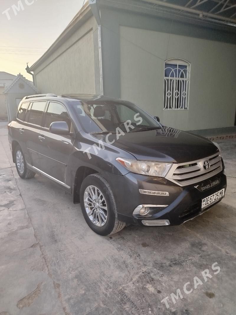 Toyota Highlander 2011 - 285 000 TMT - Мары - img 2