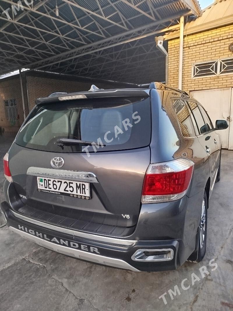 Toyota Highlander 2011 - 285 000 TMT - Мары - img 5