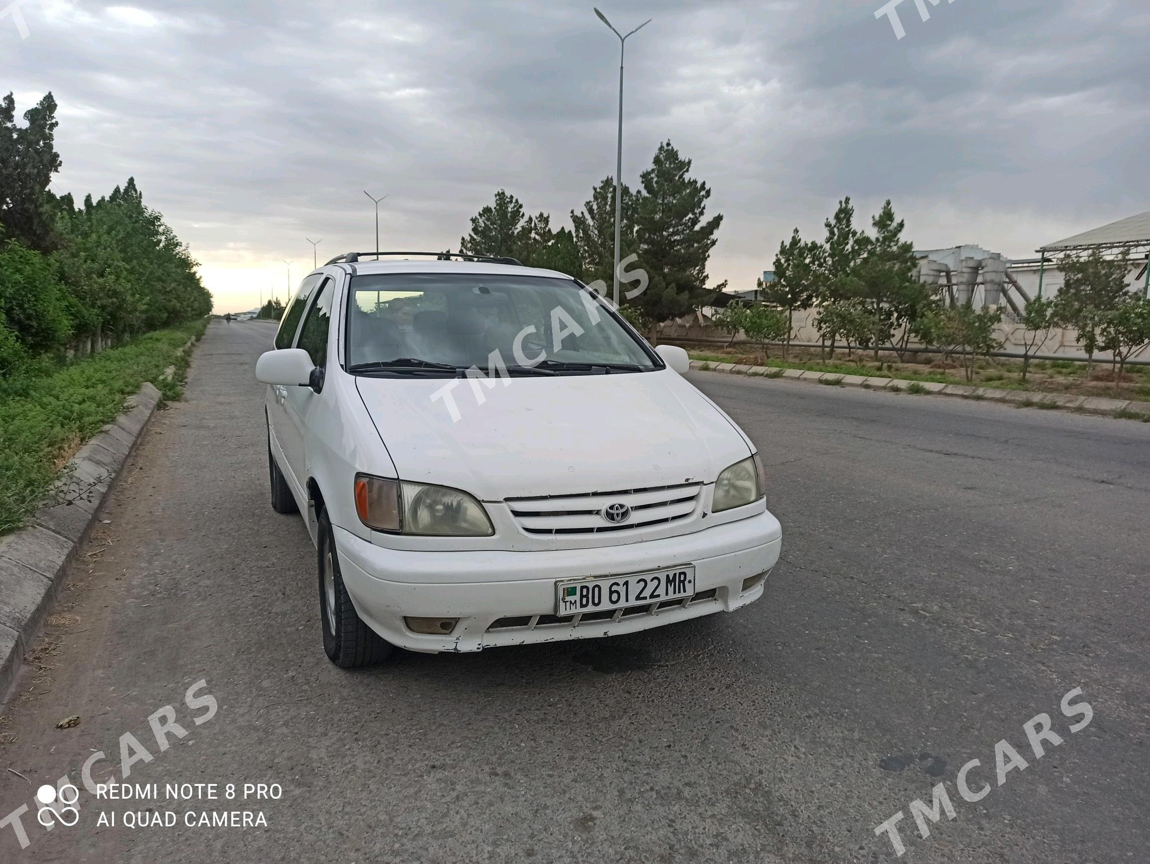 Toyota Sienna 2002 - 130 000 TMT - Baýramaly - img 5