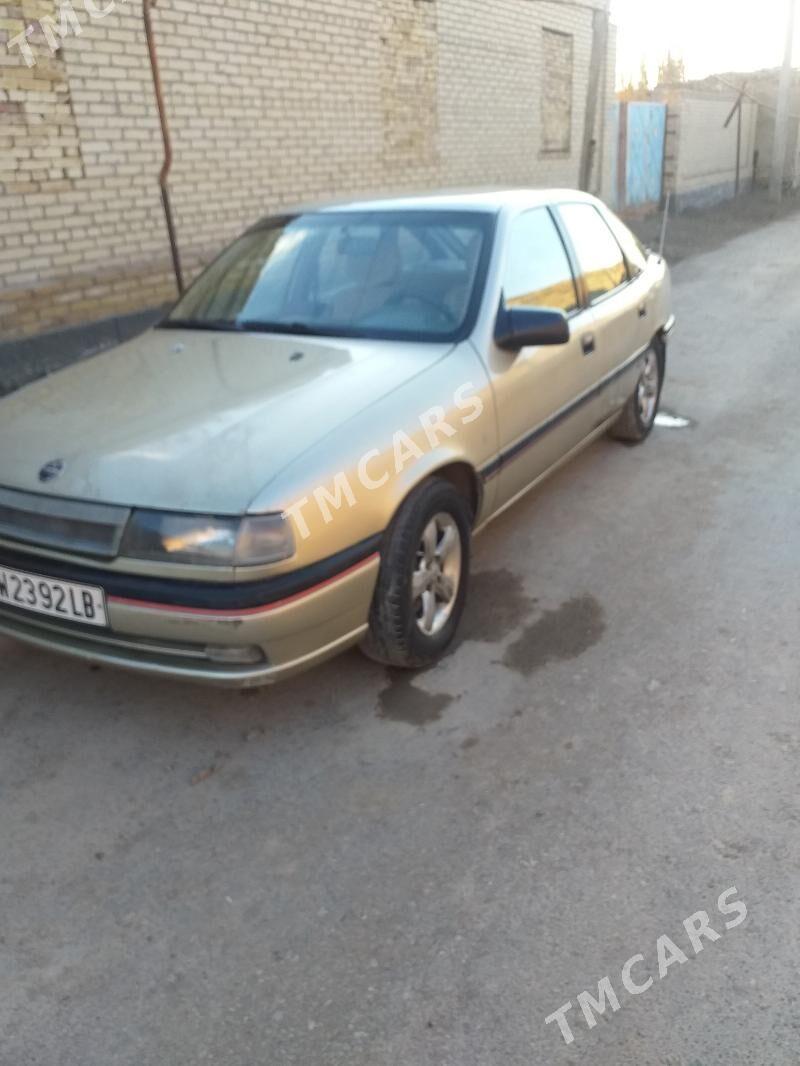 Opel Vectra 1989 - 25 000 TMT - Чарджоу - img 3