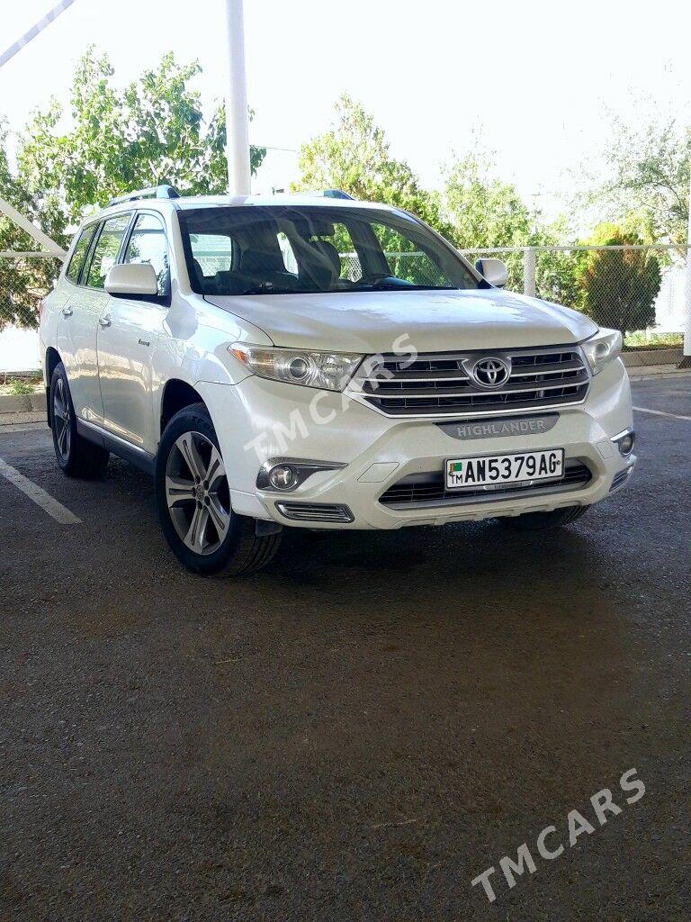 Toyota Highlander 2012 - 310 000 TMT - Büzmeýin GRES - img 3