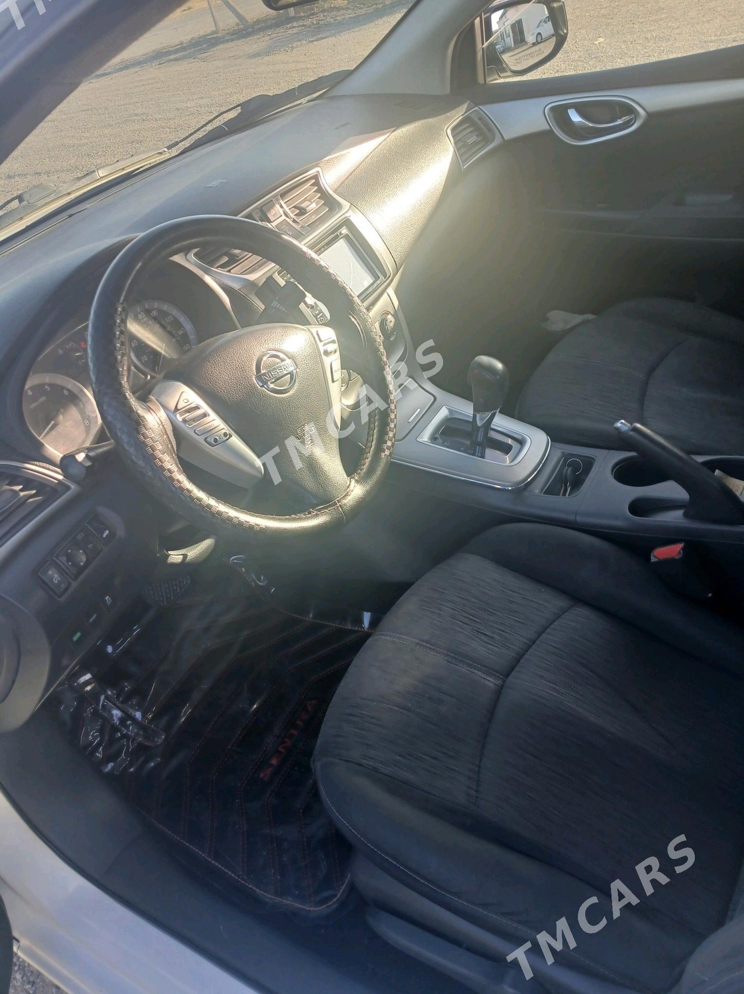 Nissan Sentra 2014 - 130 000 TMT - Garadamak - img 2