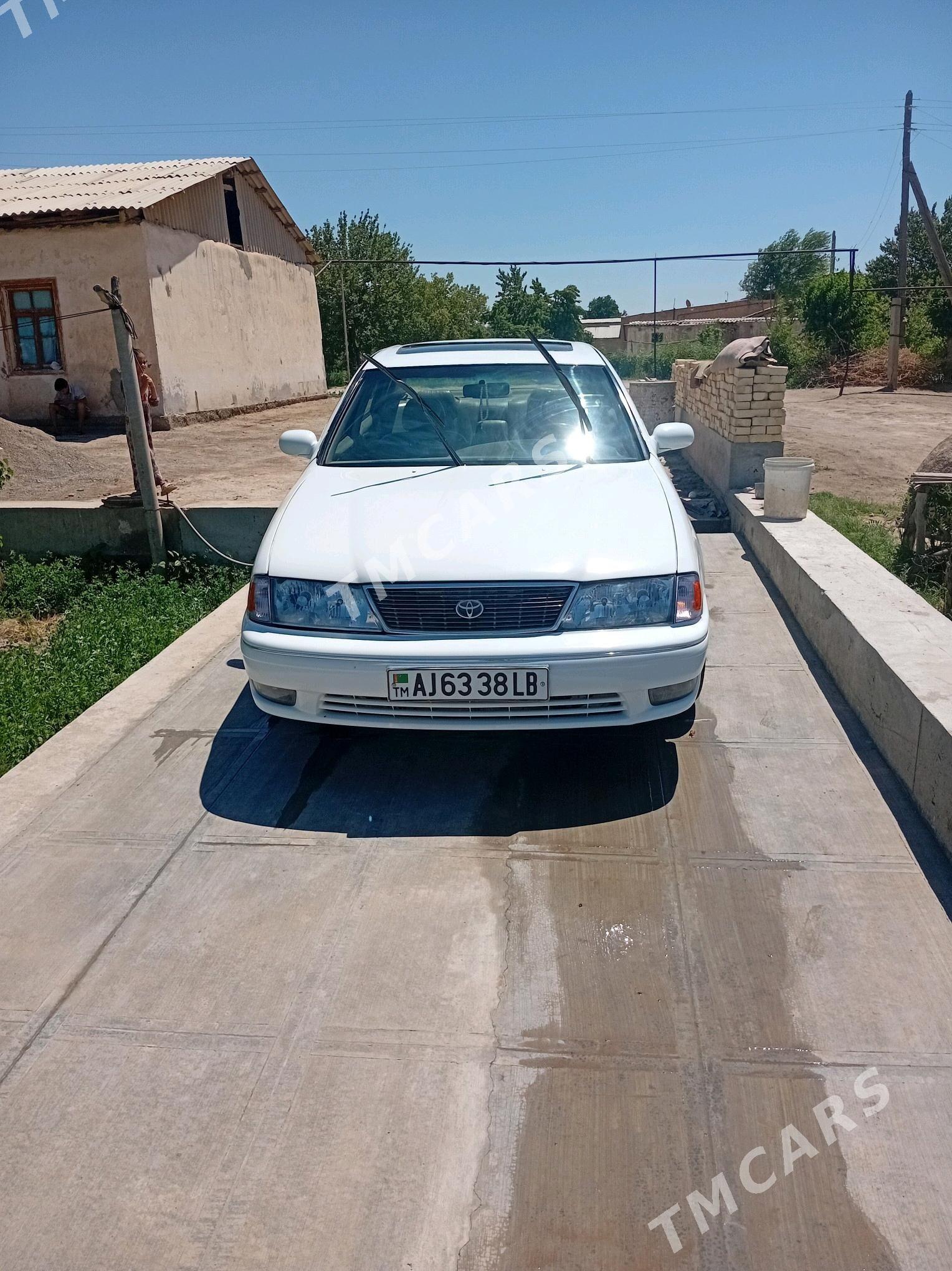 Toyota Avalon 1998 - 110 000 TMT - Сакар - img 3