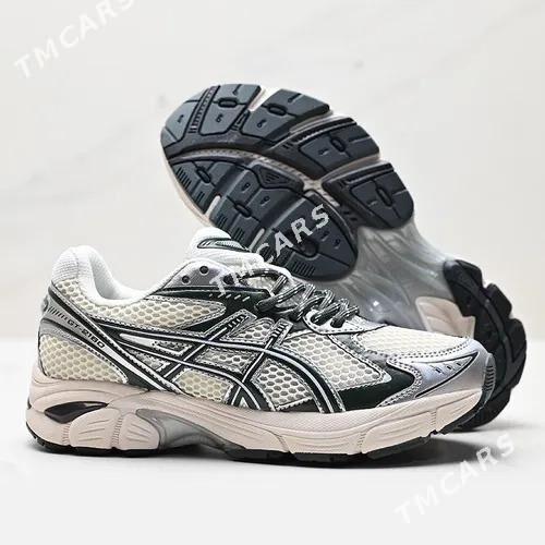 Кроссовки от NIKE - Дашогуз - img 2