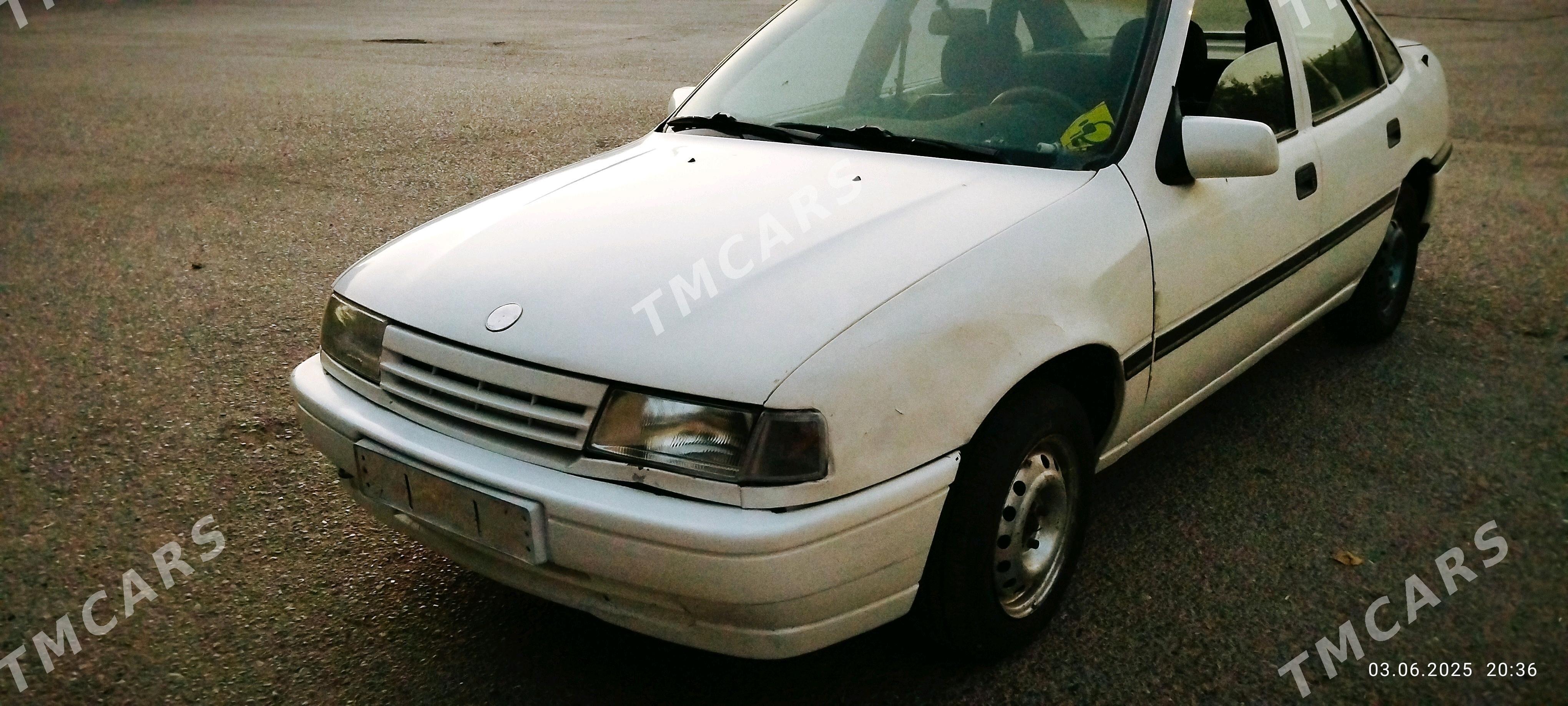Opel Vectra 1992 - 20 000 TMT - 6 mkr - img 3