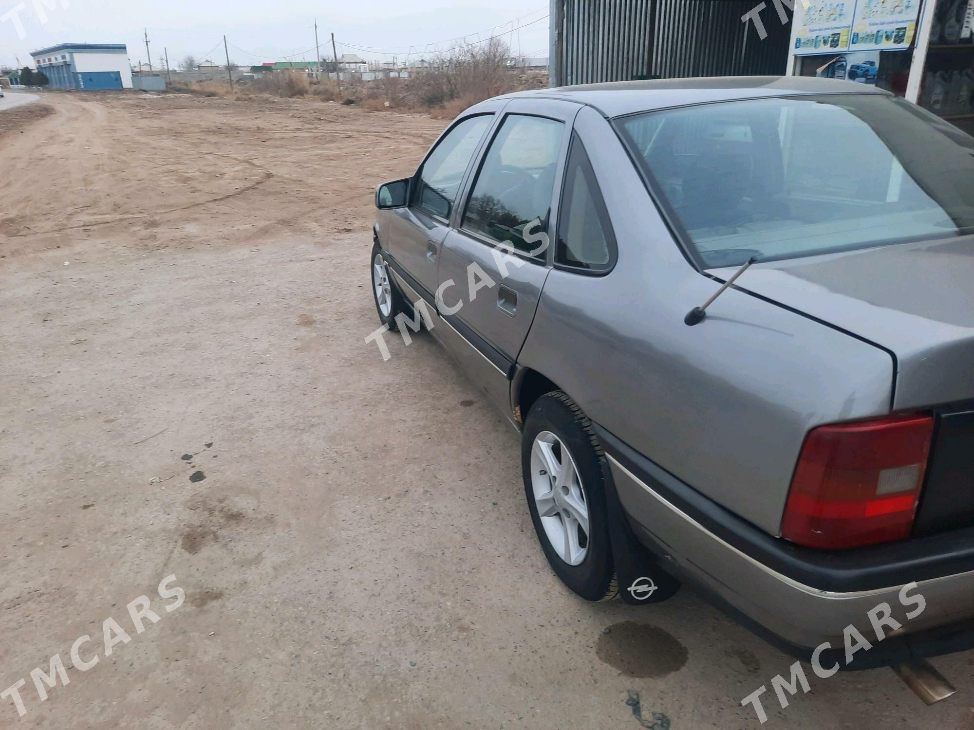 Opel Vectra 1989 - 26 000 TMT - Mary - img 3