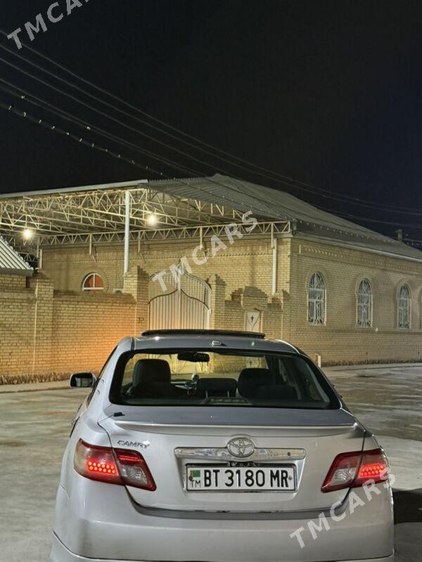 Toyota Camry 2009 - 170 000 TMT - Мары - img 4