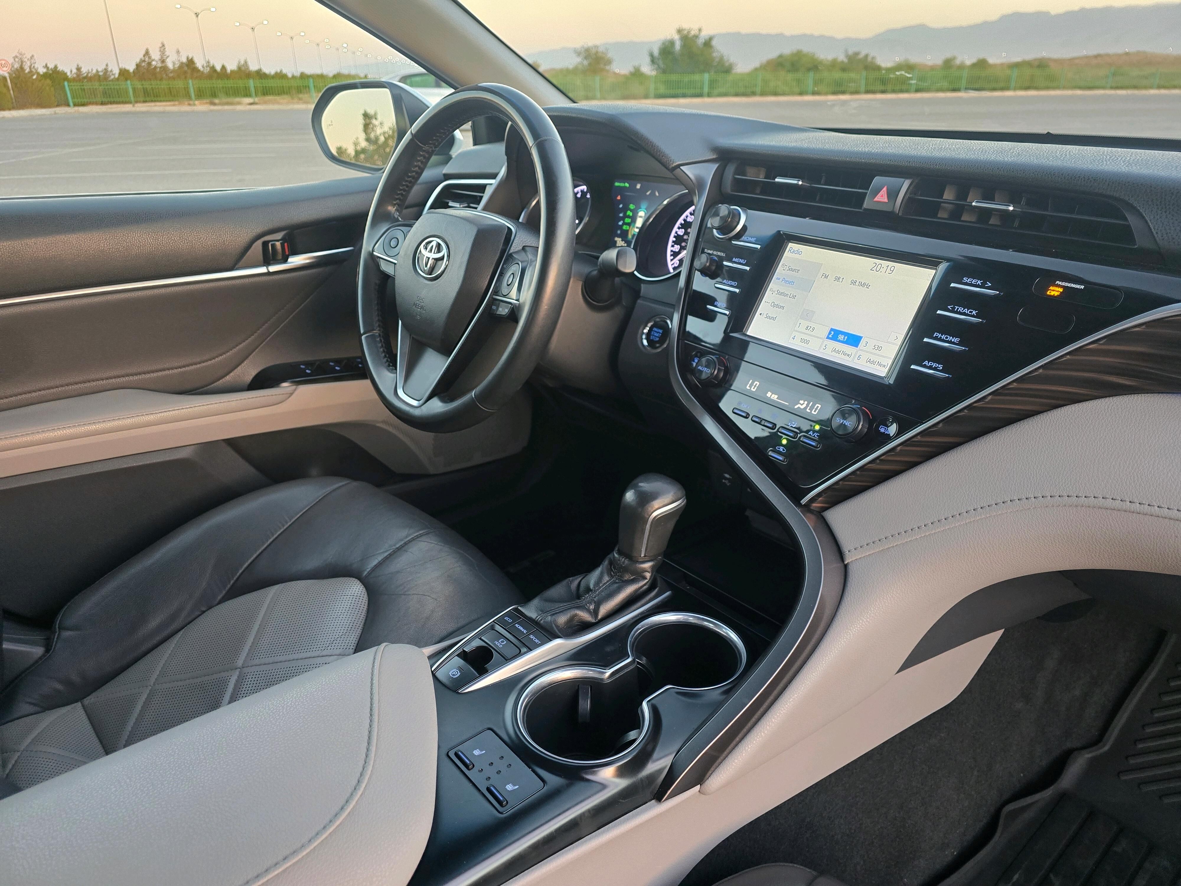 Toyota Camry 2018 - 297 000 TMT - Ашхабад - img 9