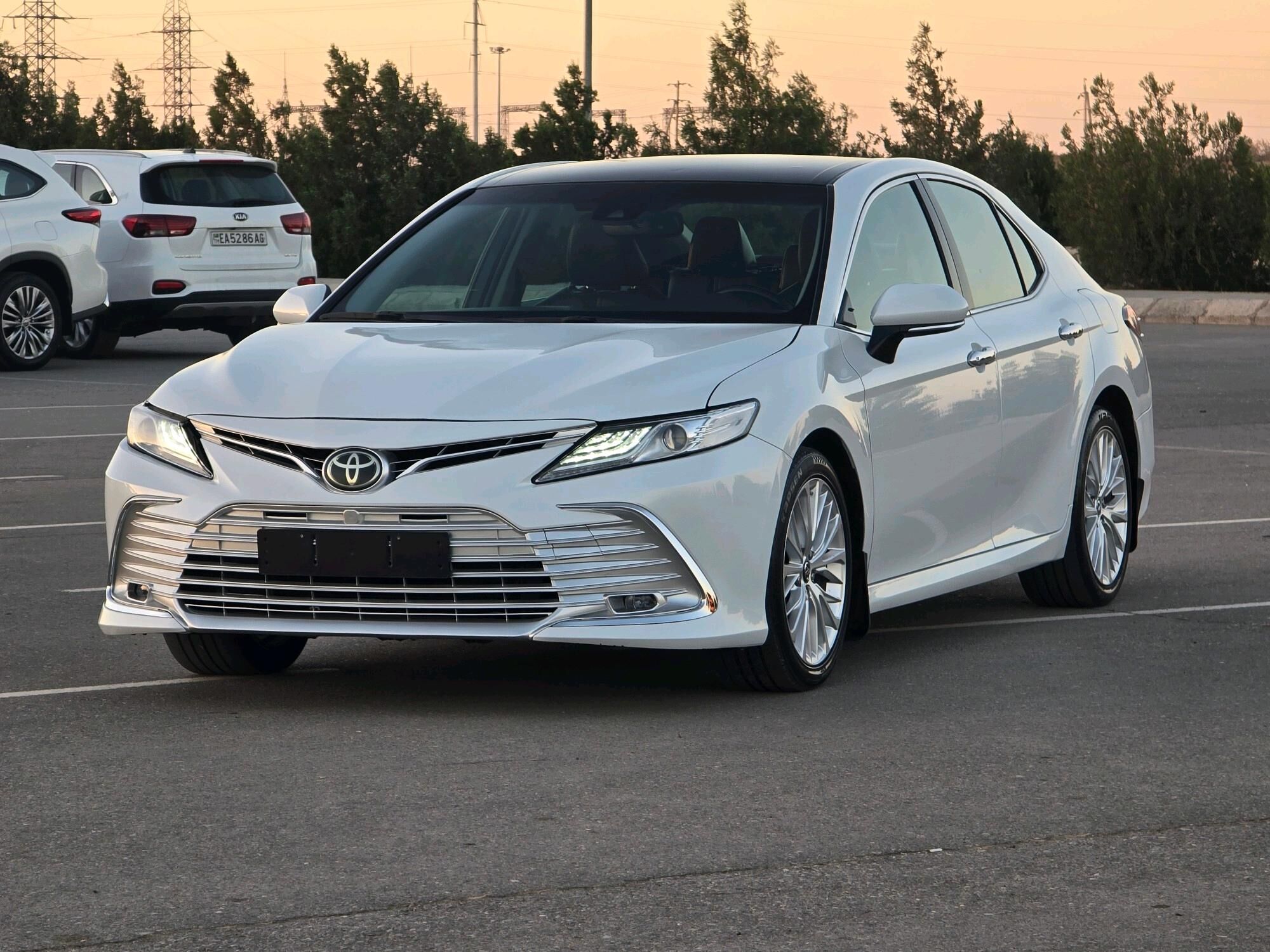 Toyota Camry 2018 - 297 000 TMT - Ашхабад - img 4