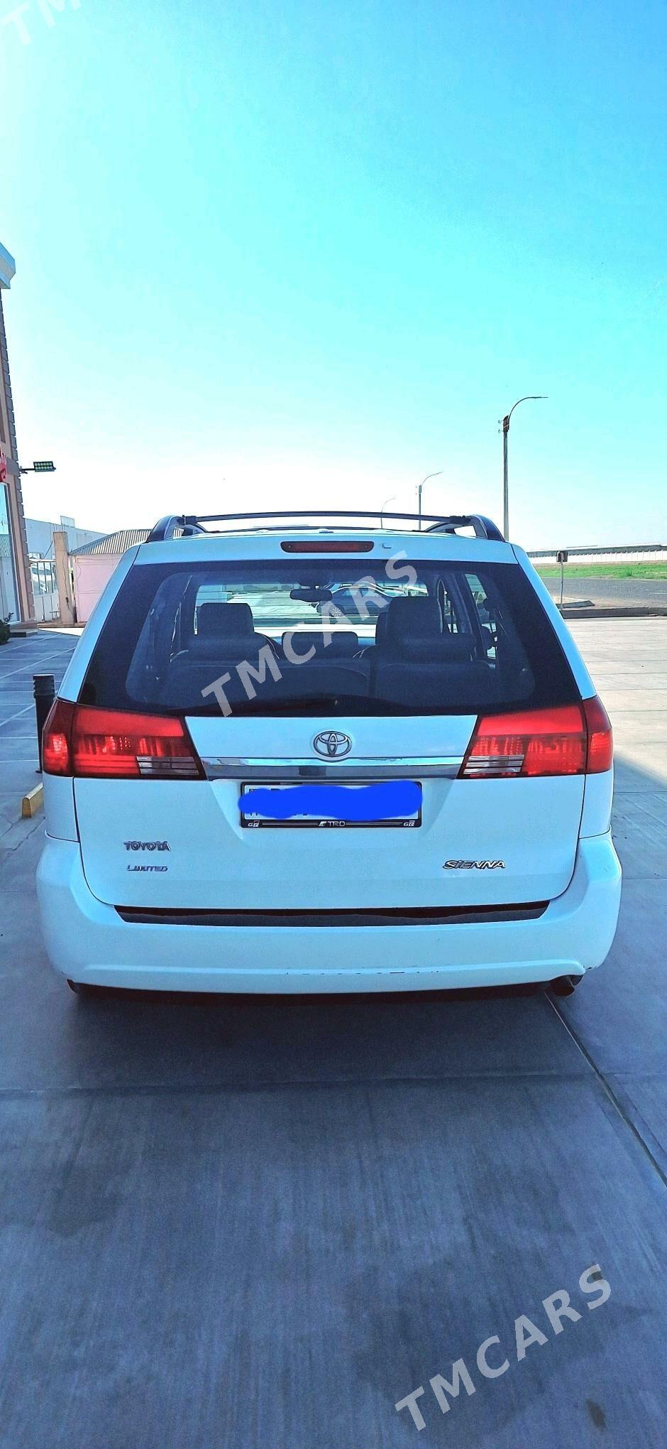 Toyota Sienna 2004 - 200 000 TMT - Mary - img 2