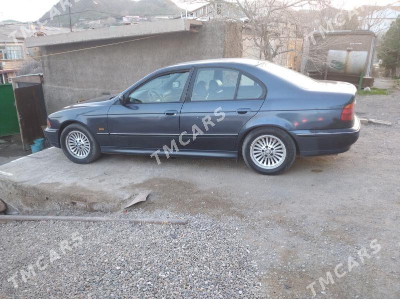 BMW E39 1998 - 72 000 TMT - Türkmenbaşy - img 2