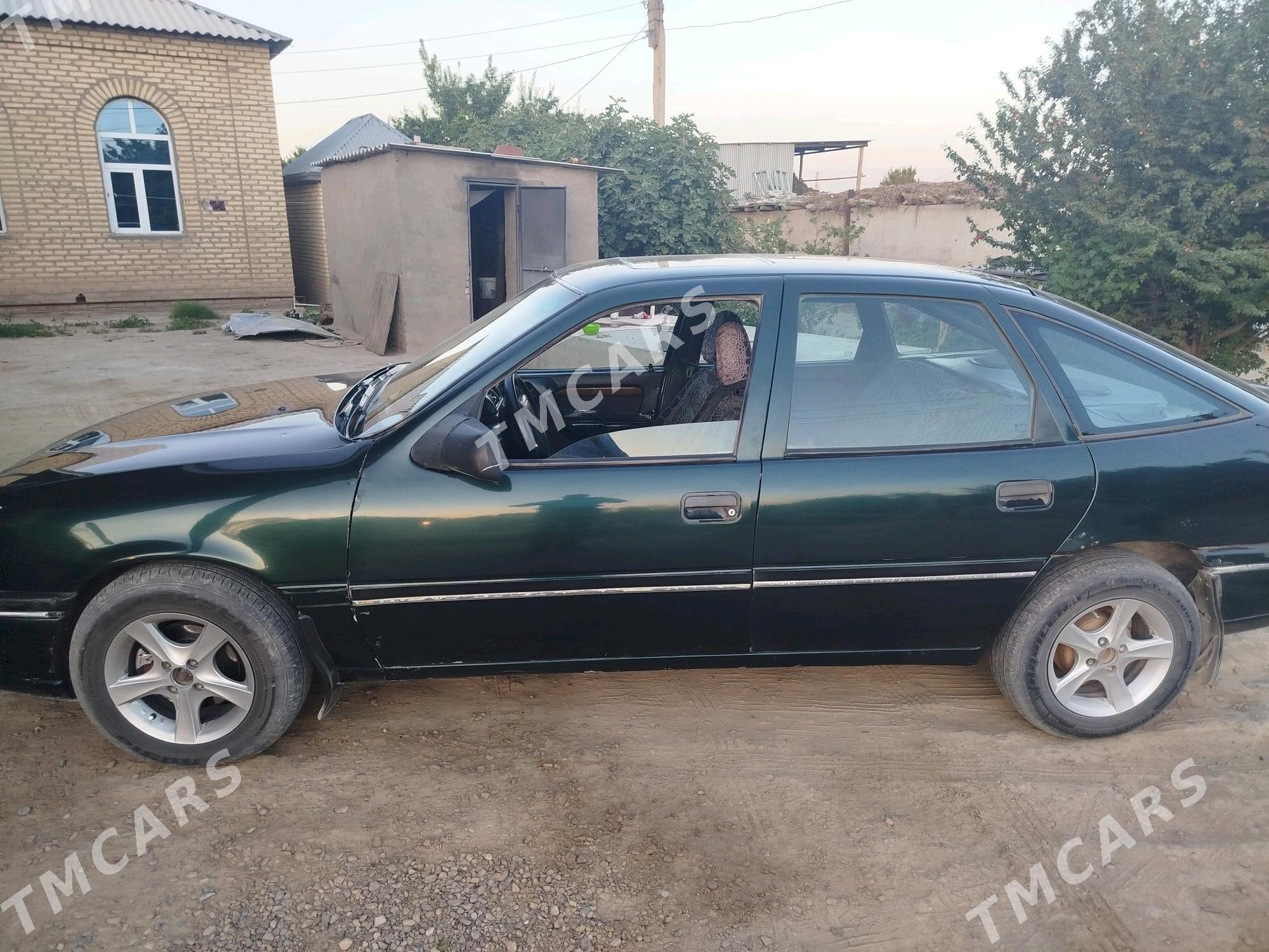 Opel Vectra 1995 - 25 000 TMT - Сакарчага - img 4