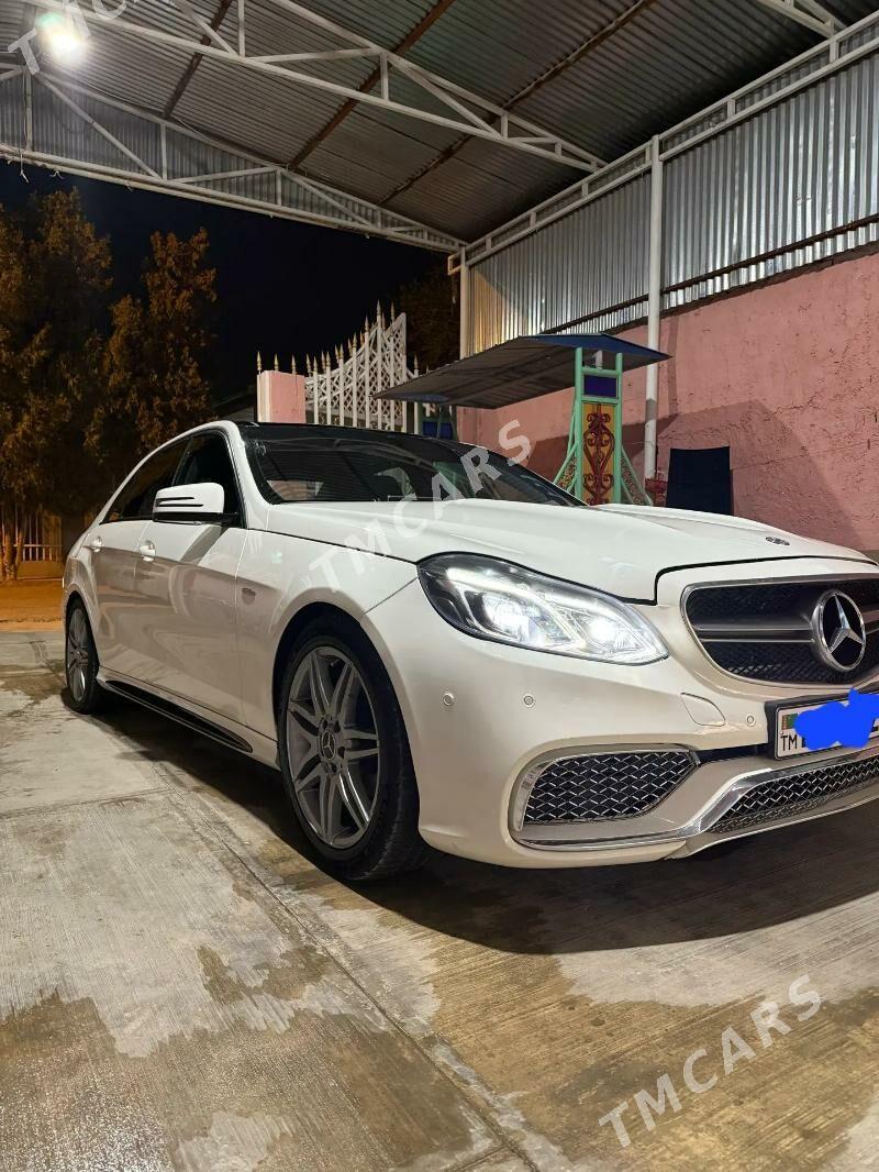 Mercedes-Benz E350 2011 - 389 000 TMT - Ашхабад - img 2