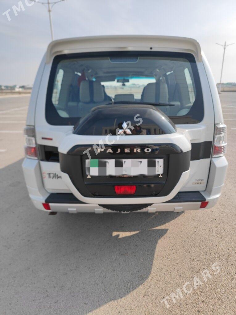 Mitsubishi Pajero 2015 - 310 000 TMT - Balkanabat - img 3