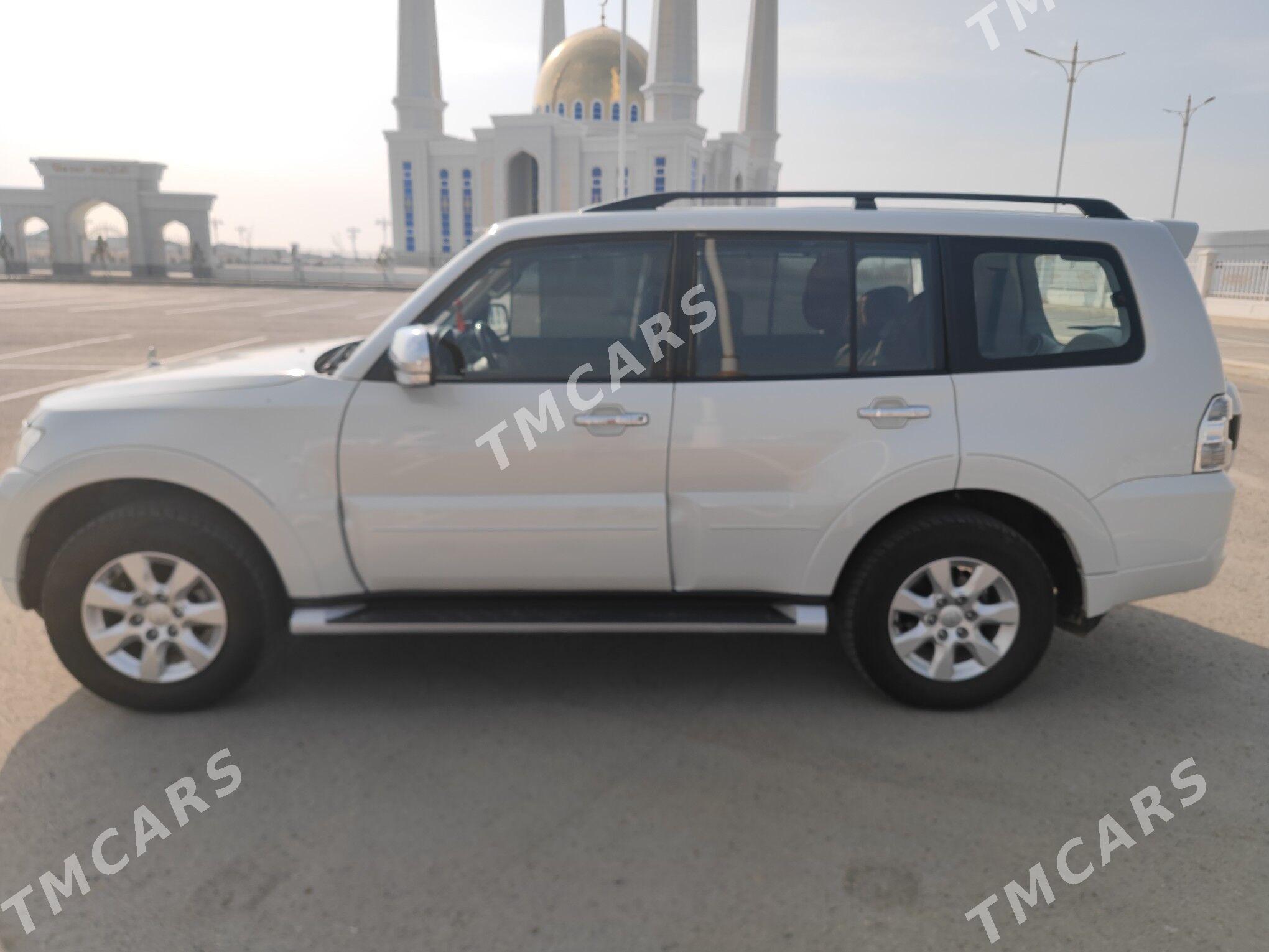 Mitsubishi Pajero 2015 - 310 000 TMT - Balkanabat - img 5
