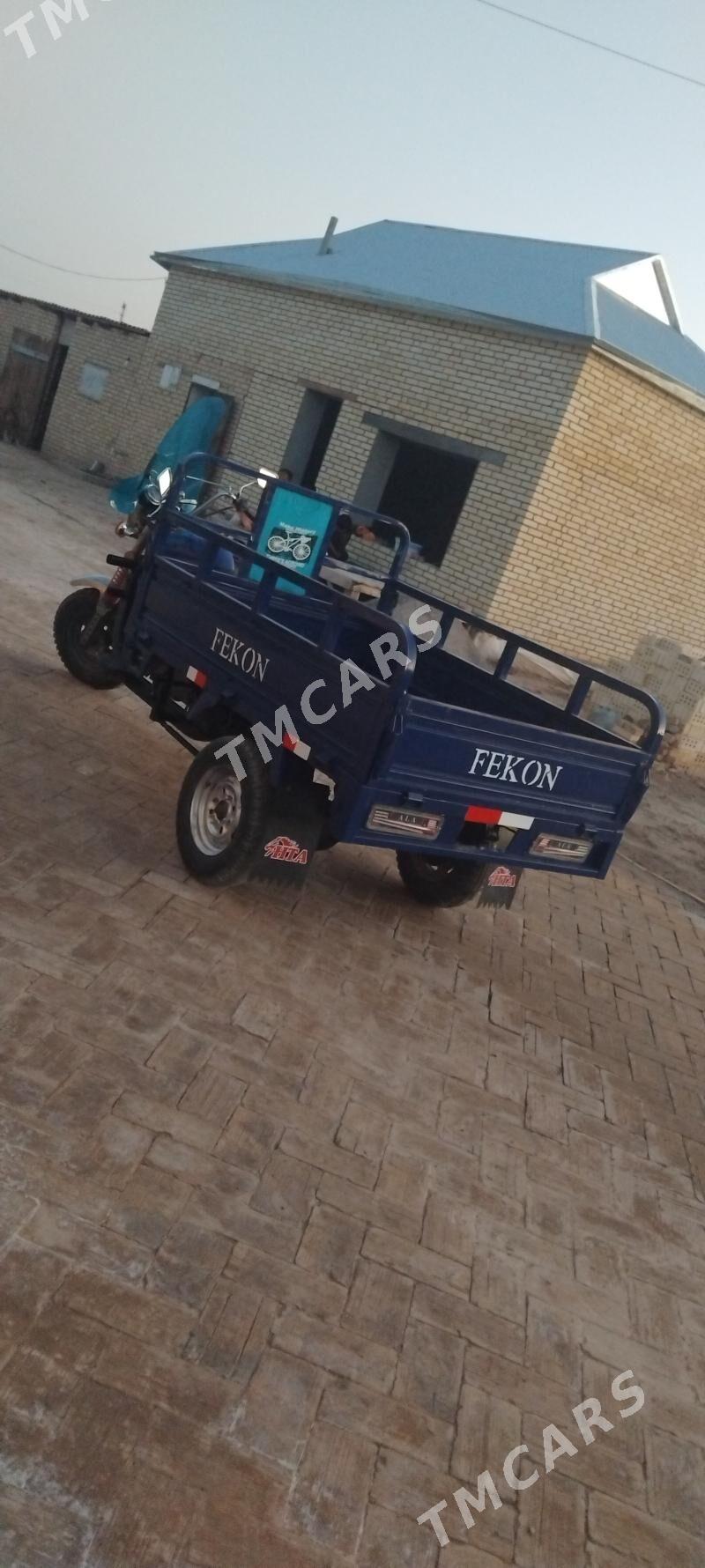 Fekon FK200-14G 2015 - 16 000 TMT - Garagum etraby - img 6