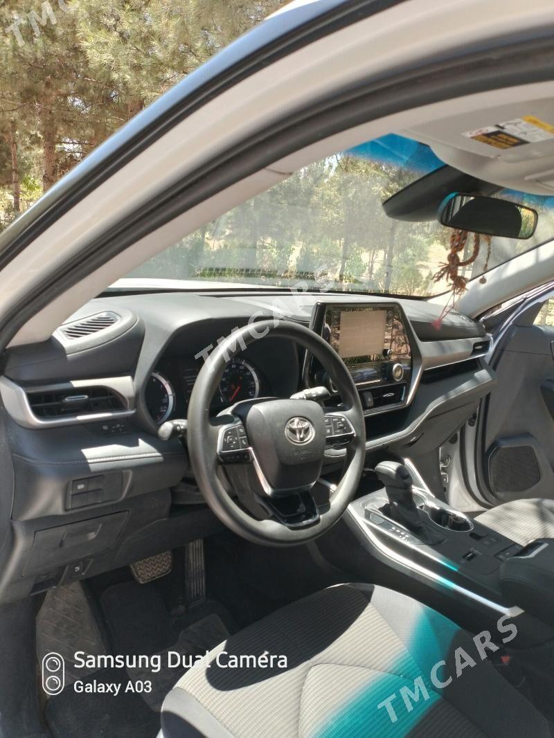 Toyota Highlander 2021 - 450 000 TMT - Мары - img 4