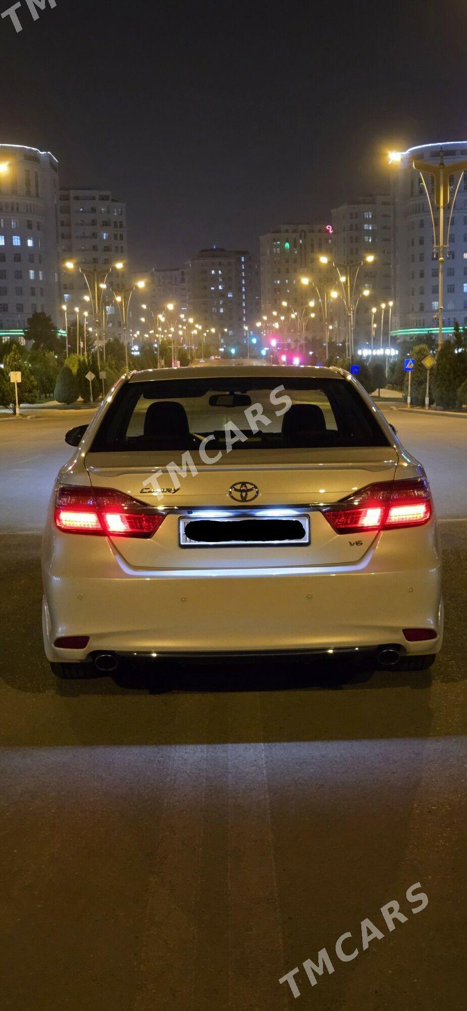 Toyota Camry 2018 - 650 000 TMT - Ашхабад - img 2