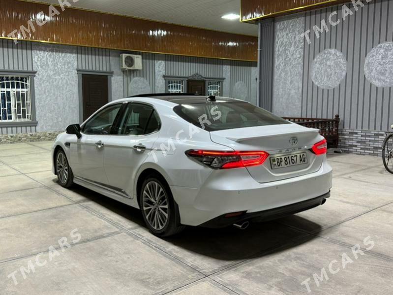 Toyota Camry 2019 - 395 000 TMT - Ашхабад - img 2