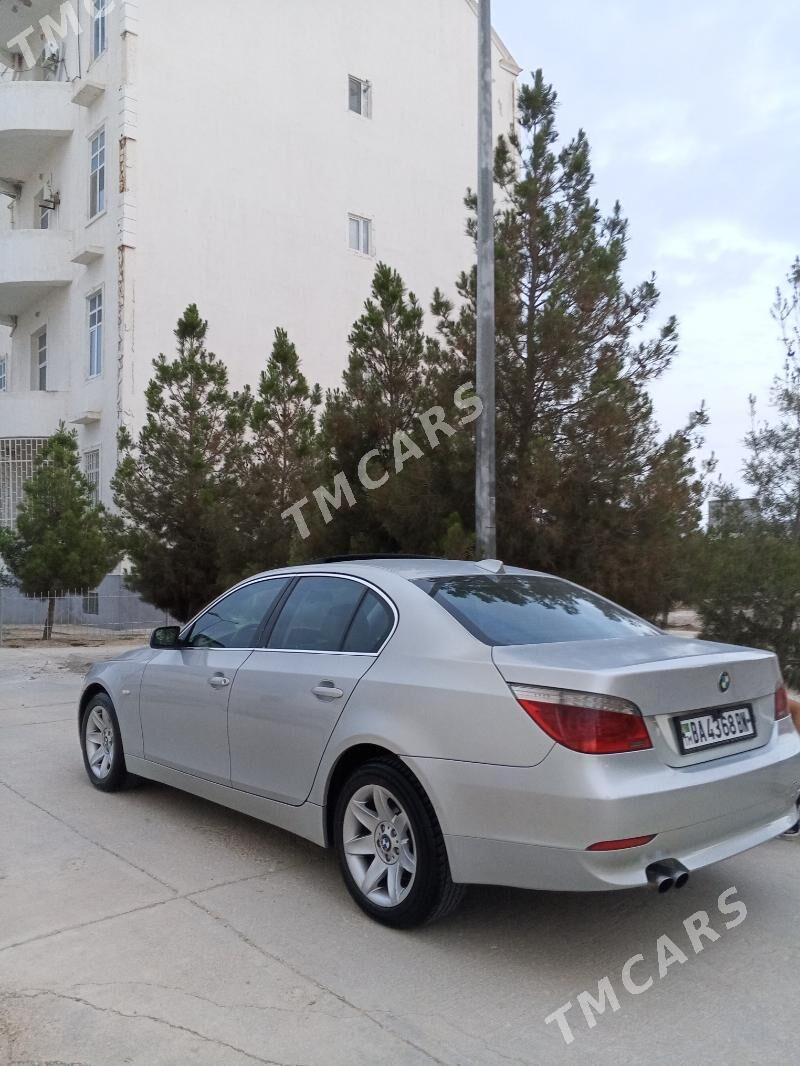 BMW E60 2003 - 148 000 TMT - Балканабат - img 3