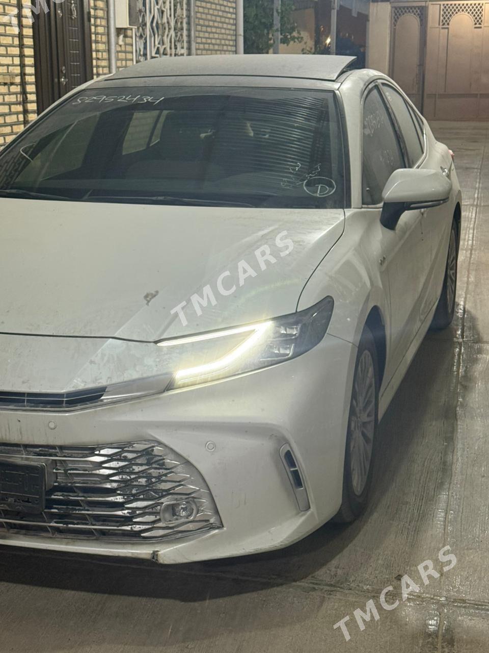 Toyota Camry 2025 - 650 000 TMT - Aşgabat - img 2