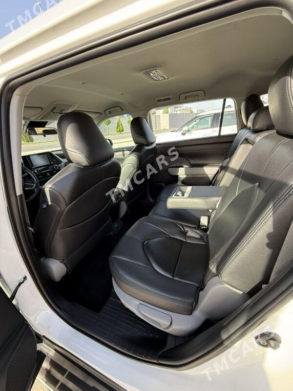Toyota Highlander 2022 - 515 000 TMT - Ашхабад - img 9