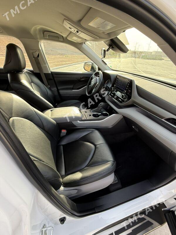 Toyota Highlander 2022 - 515 000 TMT - Ашхабад - img 8
