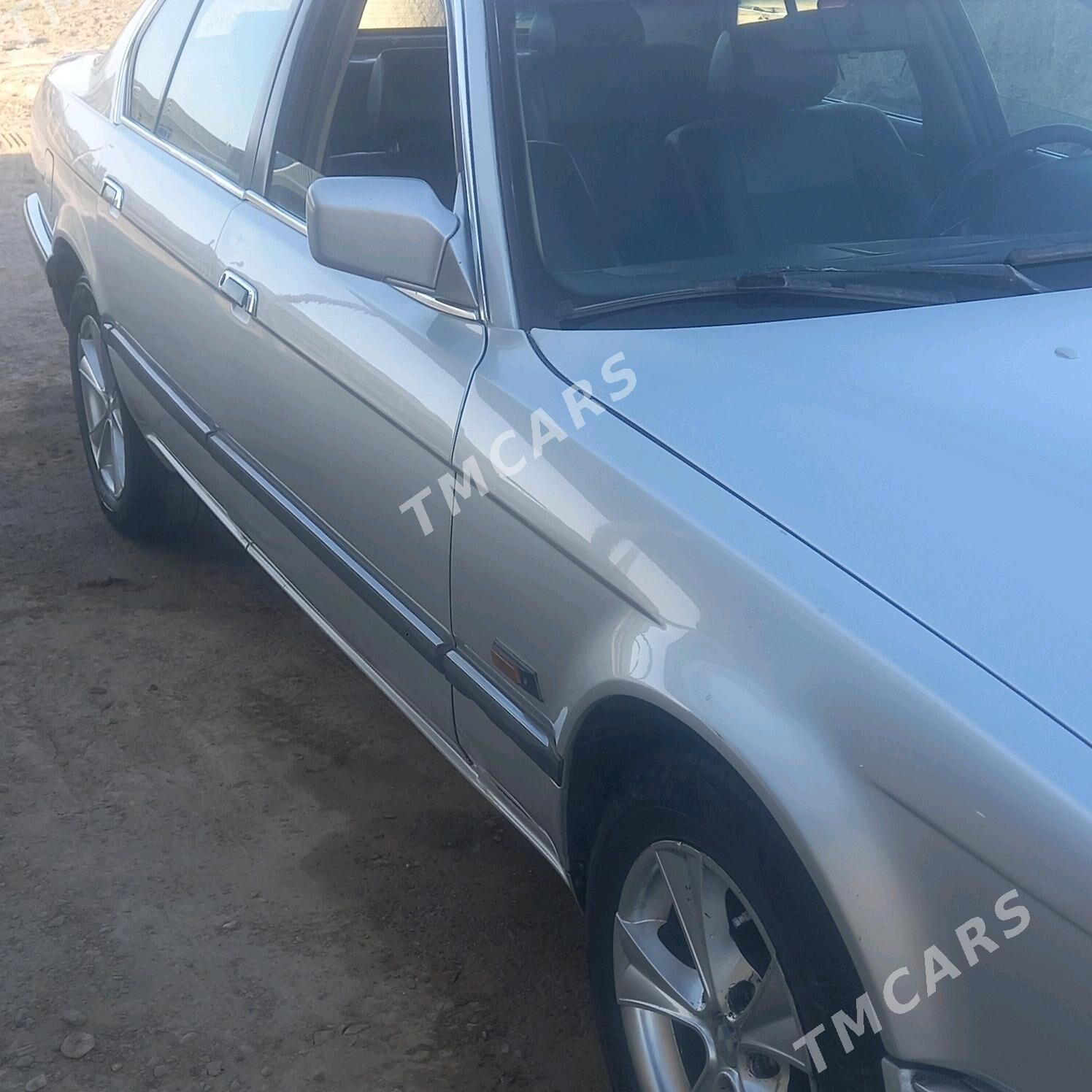 BMW 740 1993 - 34 000 TMT - Байрамали - img 4