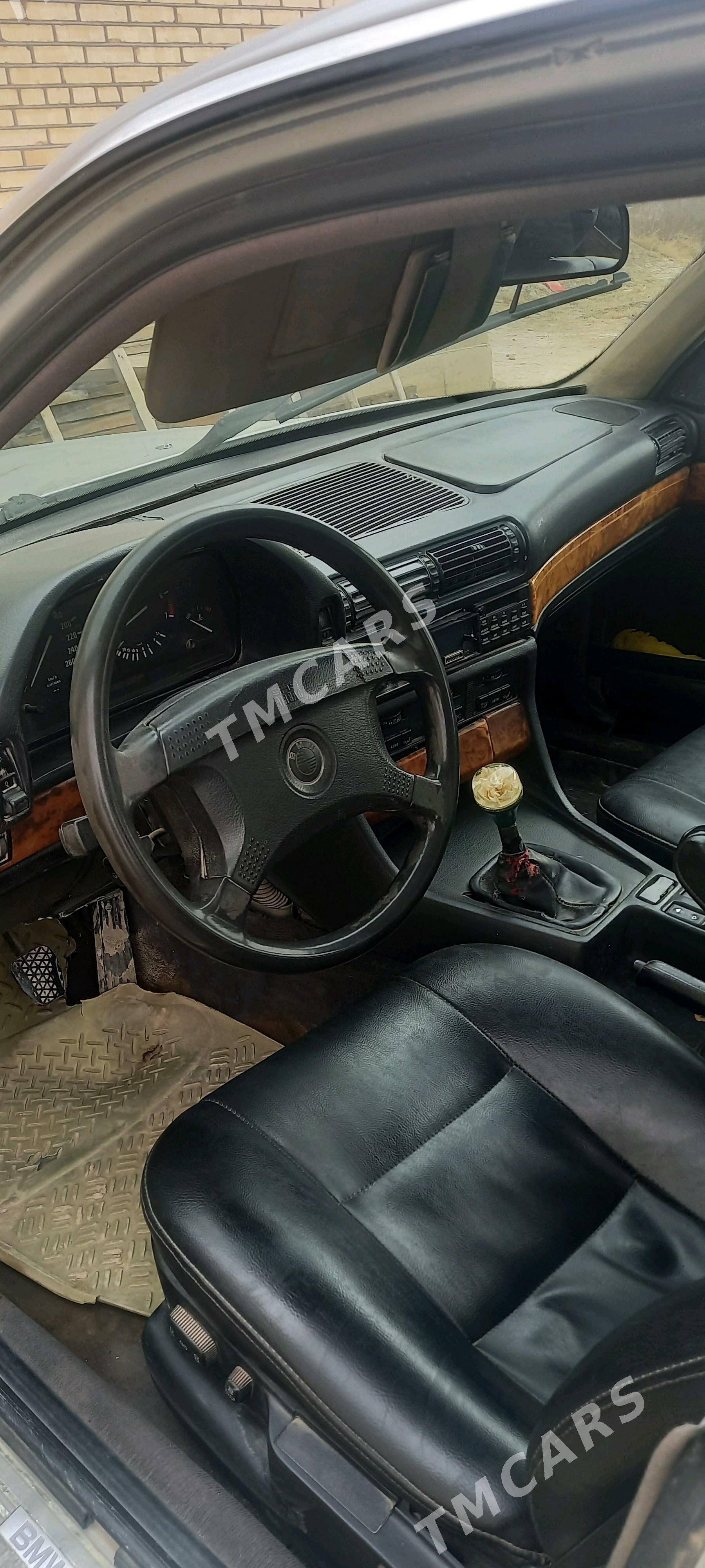 BMW 740 1993 - 34 000 TMT - Байрамали - img 5