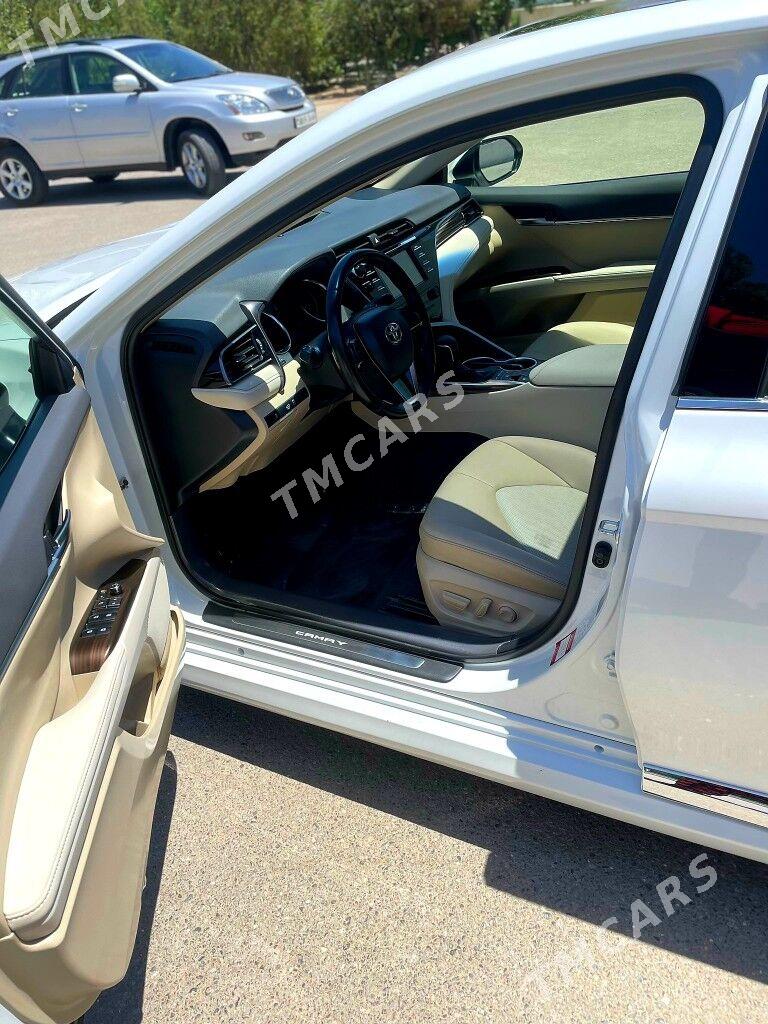 Toyota Camry 2020 - 470 000 TMT - Aşgabat - img 3