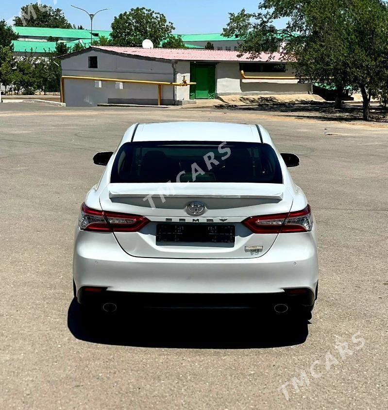 Toyota Camry 2020 - 470 000 TMT - Aşgabat - img 4