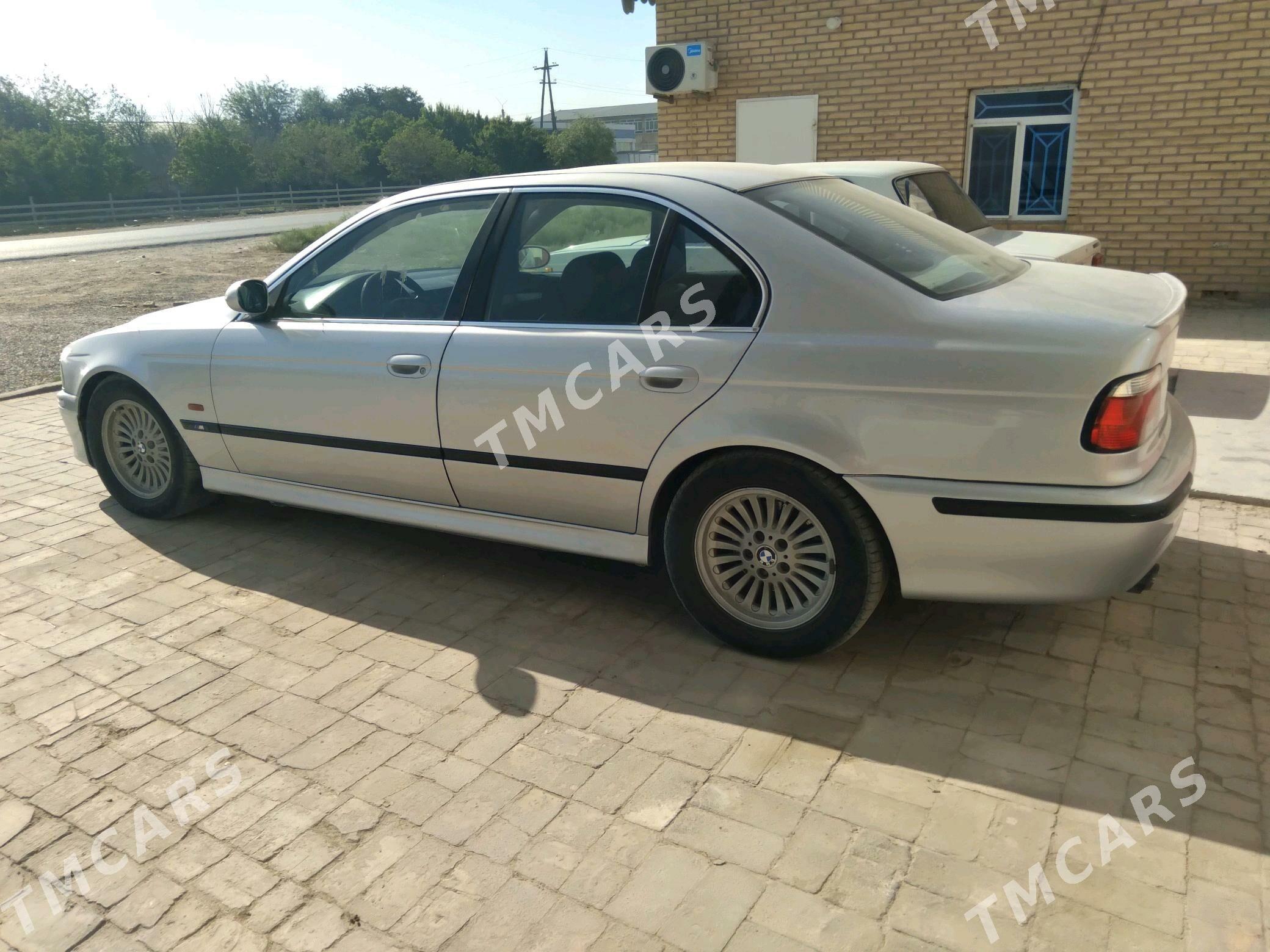 BMW 528 1999 - 110 000 TMT - Мары - img 5