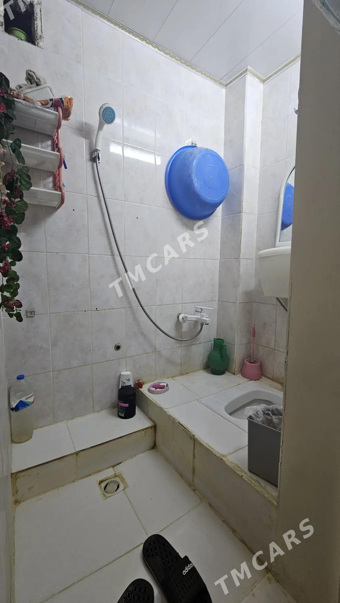 30-мкр Авазаи1-комнат 3-эт - Aşgabat - img 4