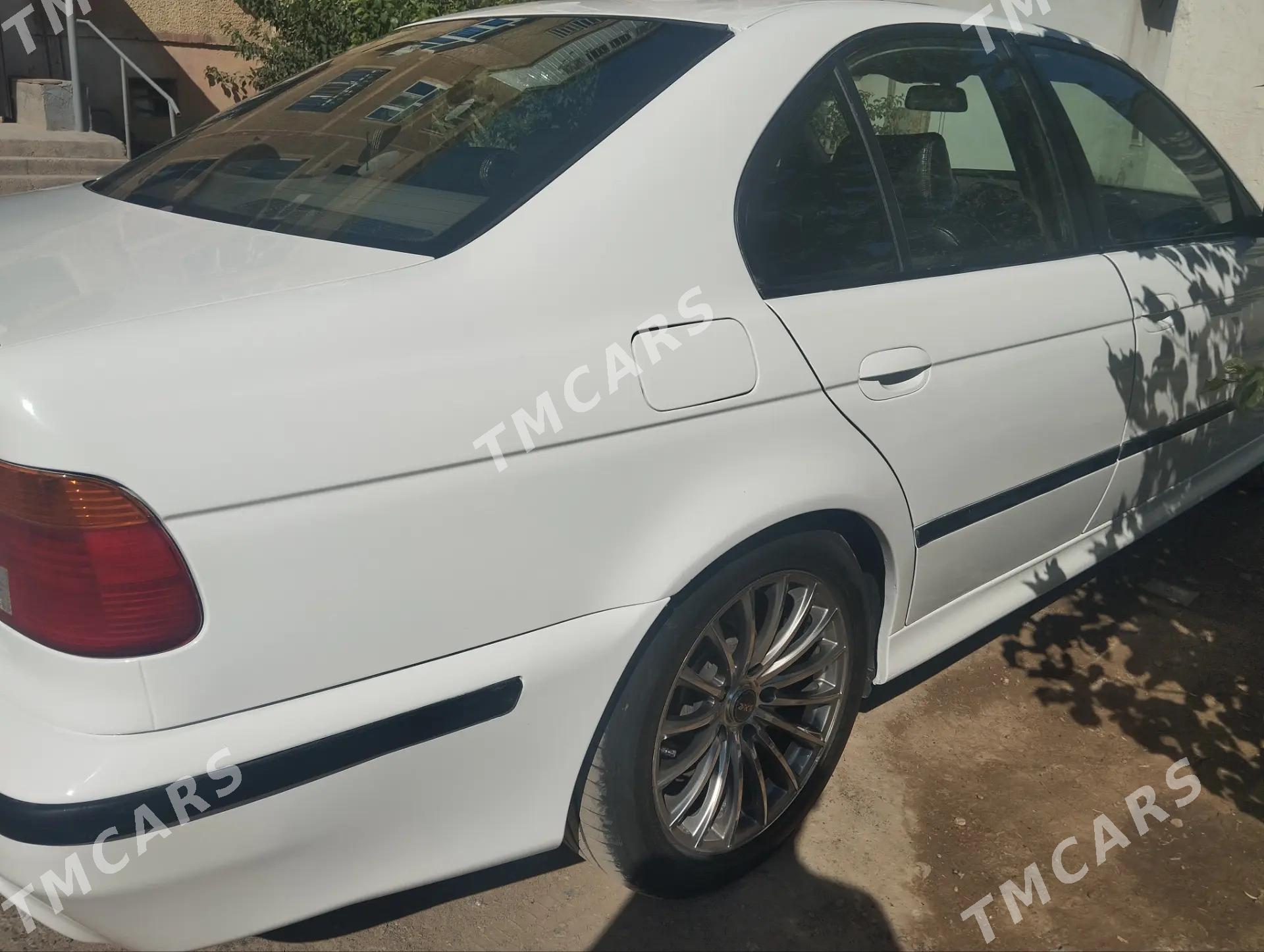 BMW 525 2003 - 120 000 TMT - Мары - img 5