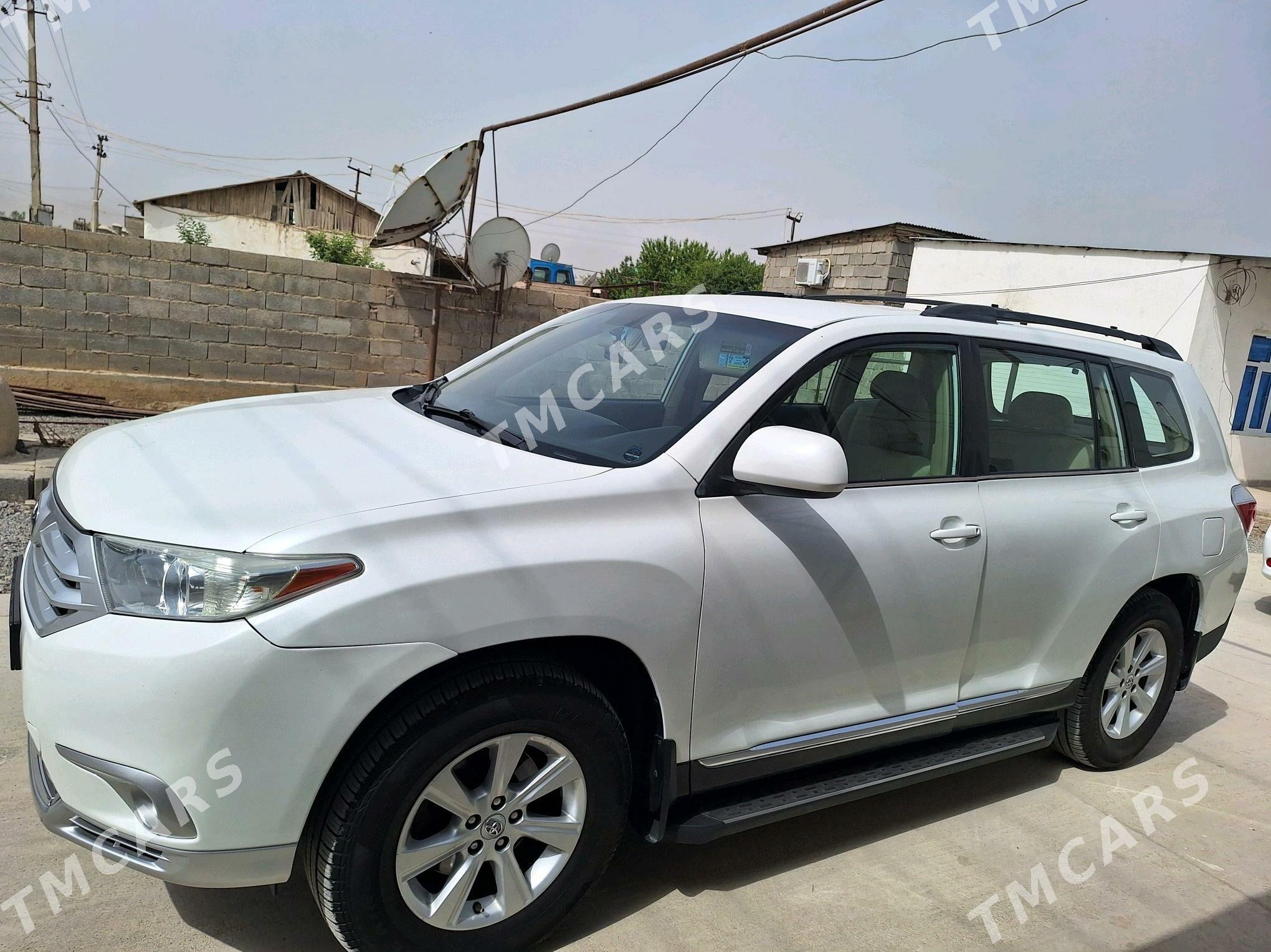 Toyota Highlander 2012 - 285 000 TMT - Яшлык - img 7