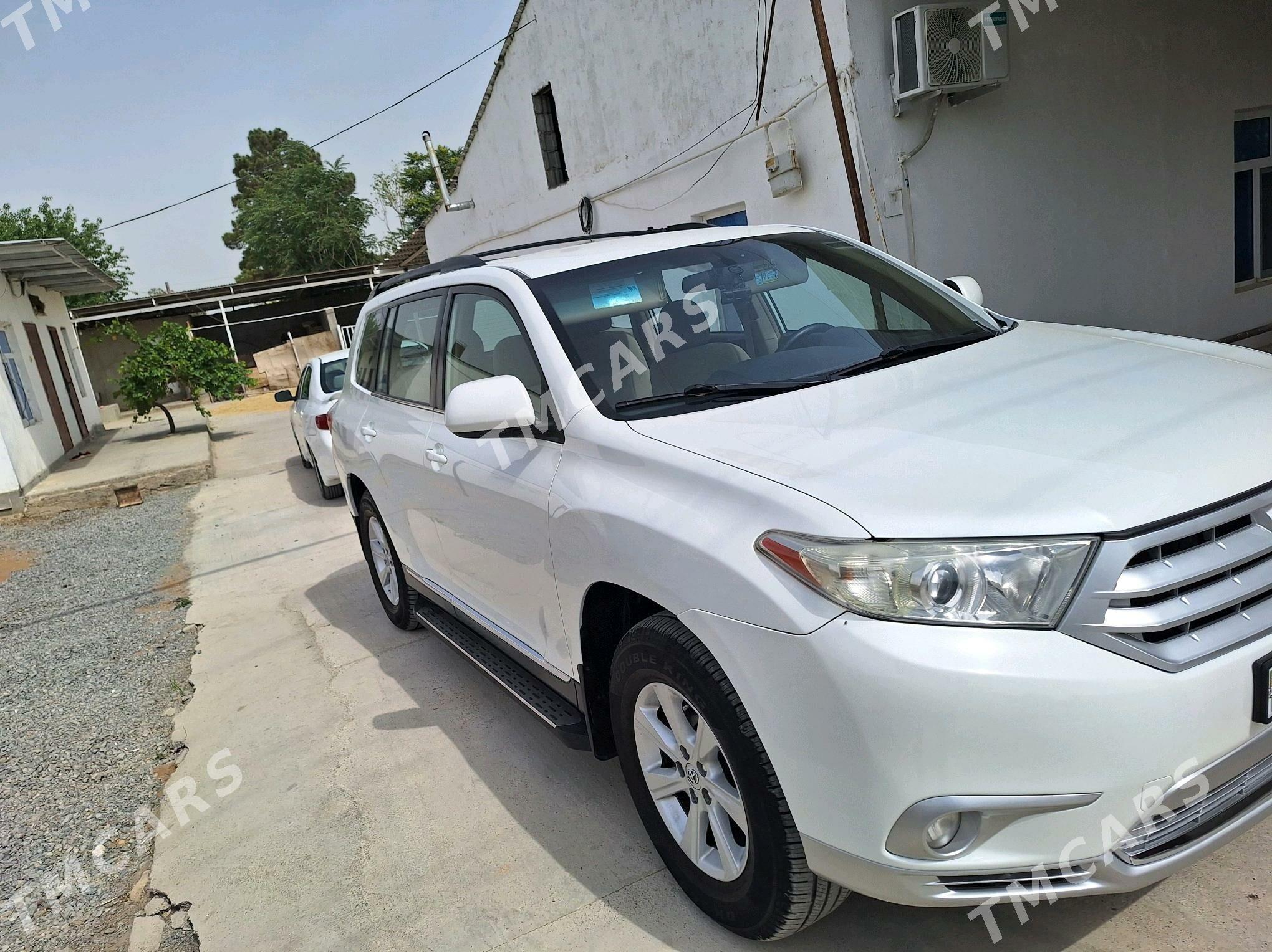 Toyota Highlander 2012 - 285 000 TMT - Яшлык - img 4