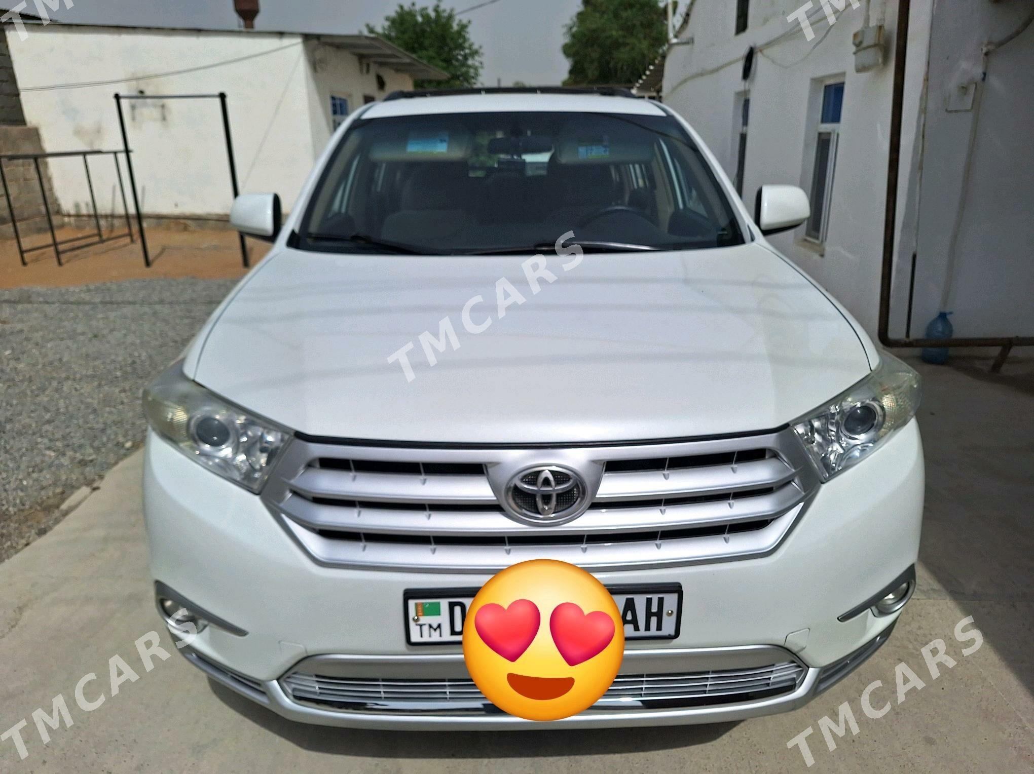 Toyota Highlander 2012 - 285 000 TMT - Яшлык - img 3