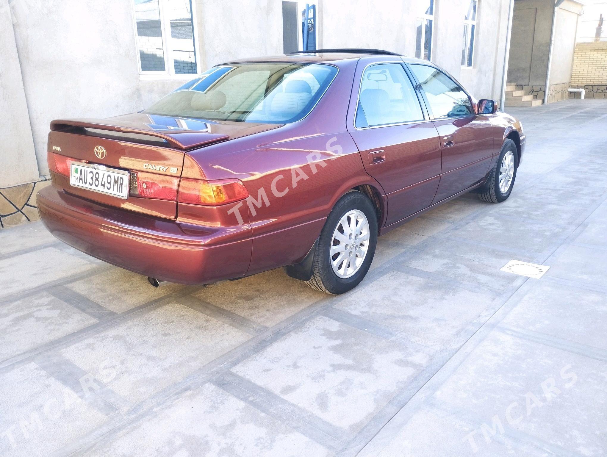 Toyota Camry 2000 - 155 000 TMT - Мары - img 3