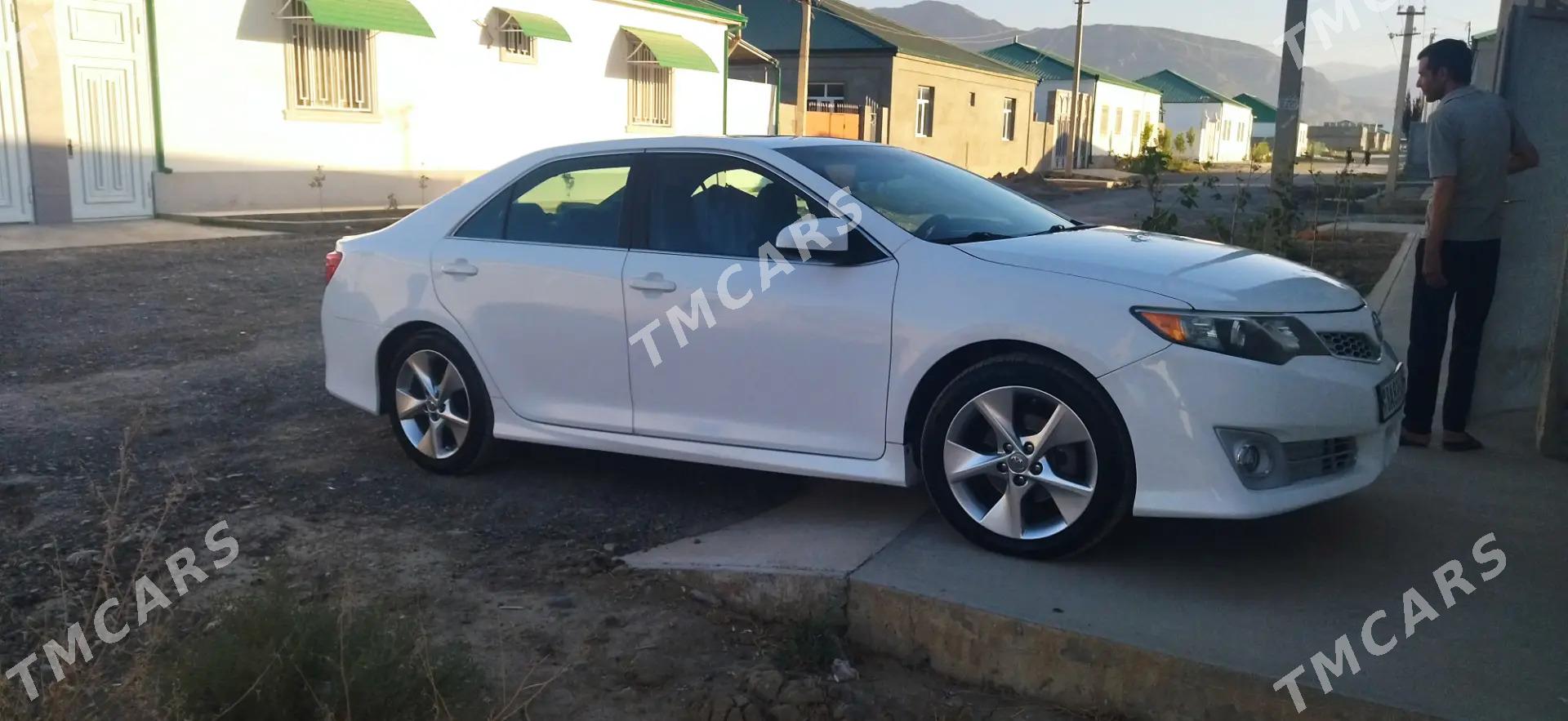 Toyota Camry 2013 - 270 000 TMT - Сакарчага - img 2