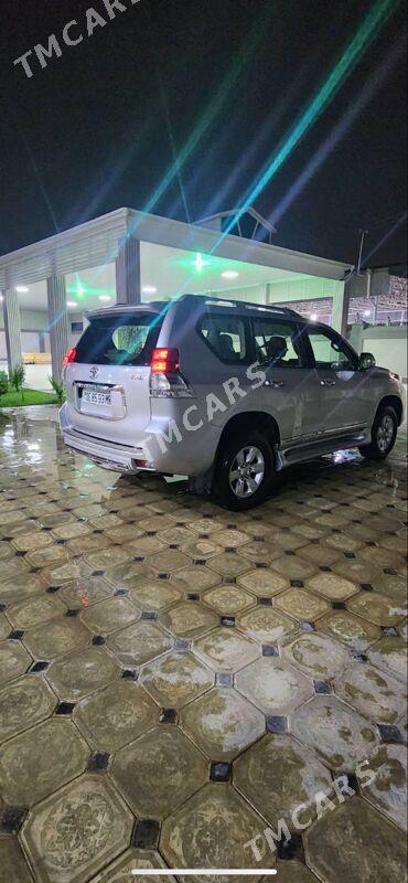Toyota Land Cruiser Prado 2012 - 487 000 TMT - Мары - img 6