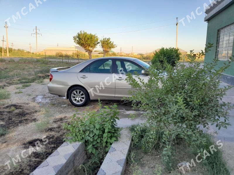 Toyota Camry 2003 - 147 000 TMT - Ёлётен - img 3