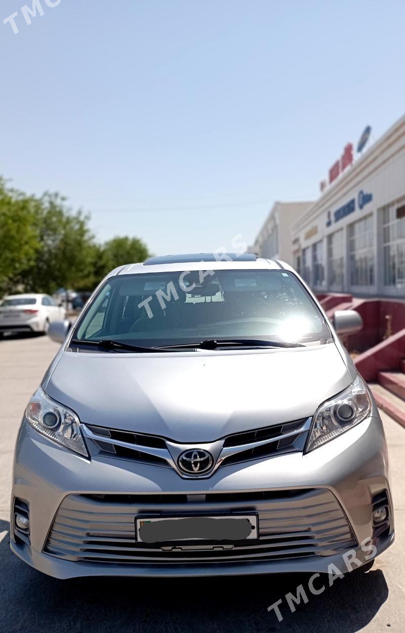 Toyota Sienna 2020 - 430 000 TMT - Türkmenabat - img 4