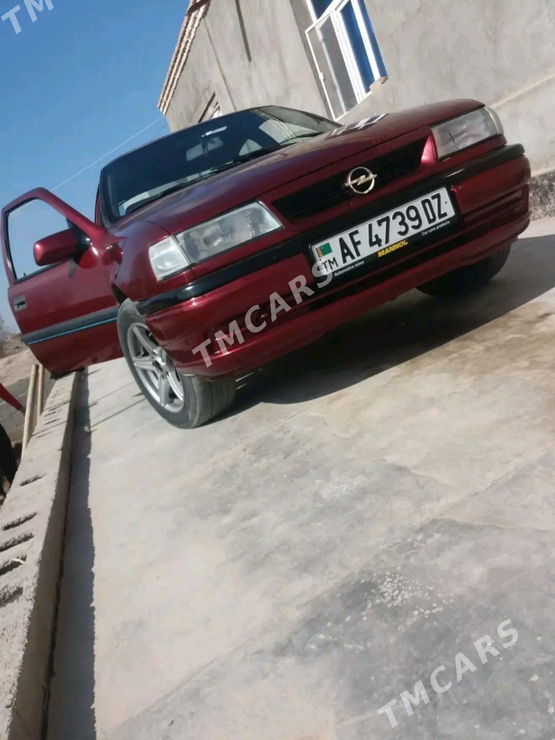 Opel Vectra 1994 - 48 000 TMT - Дашогуз - img 6