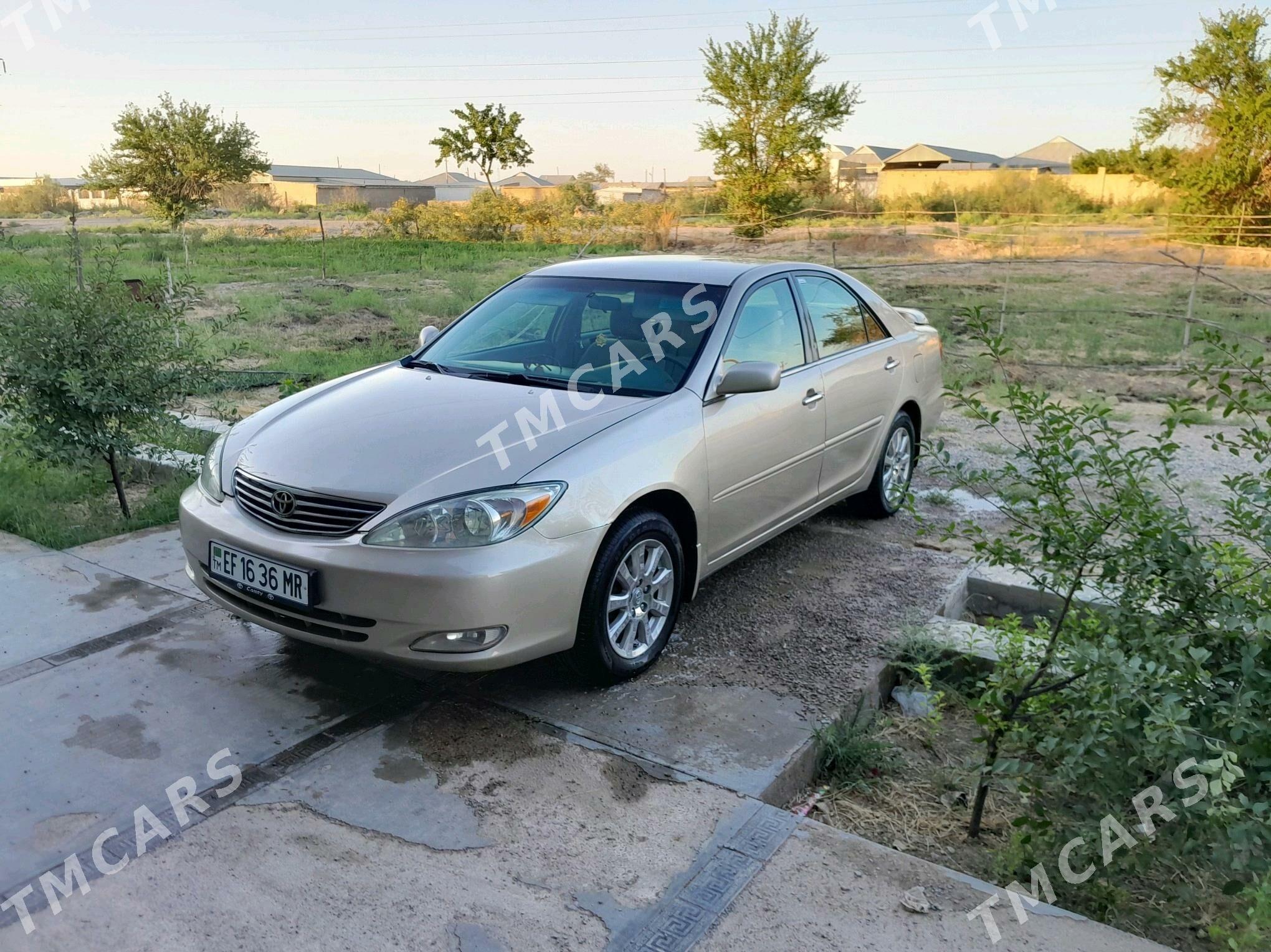 Toyota Camry 2003 - 147 000 TMT - Ёлётен - img 4