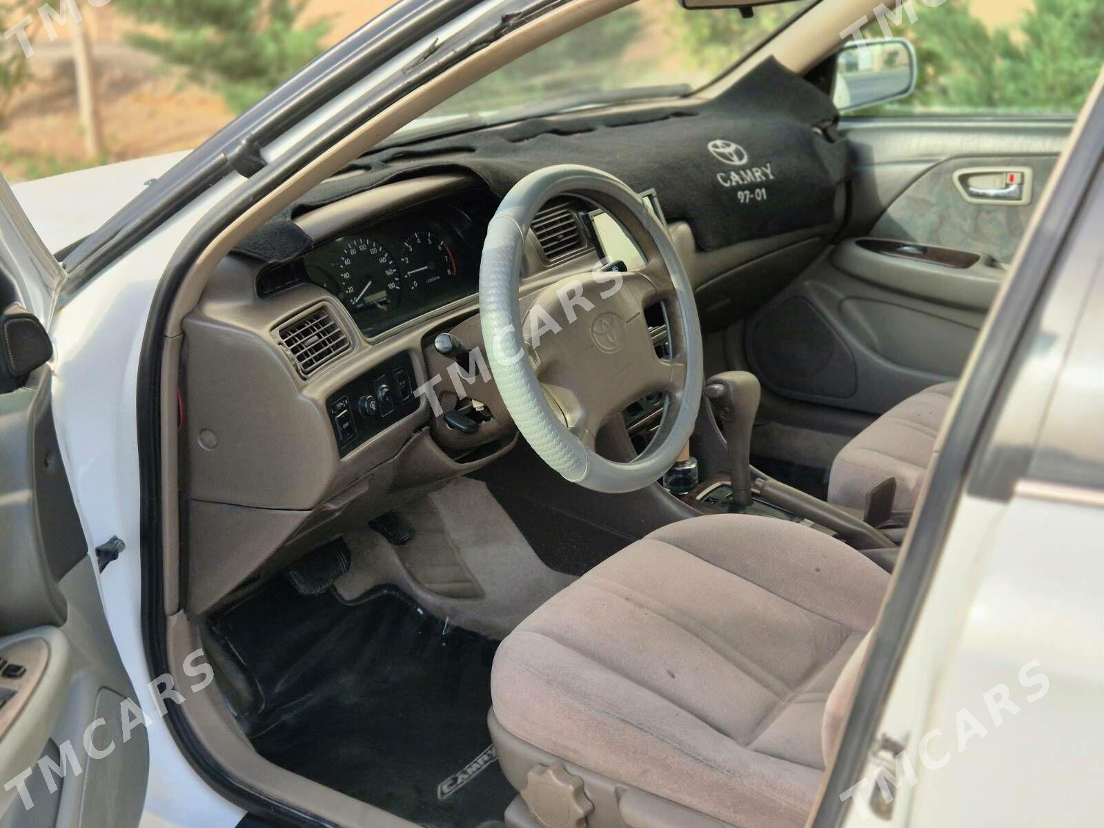Toyota Camry 1998 - 117 000 TMT - Mary - img 2