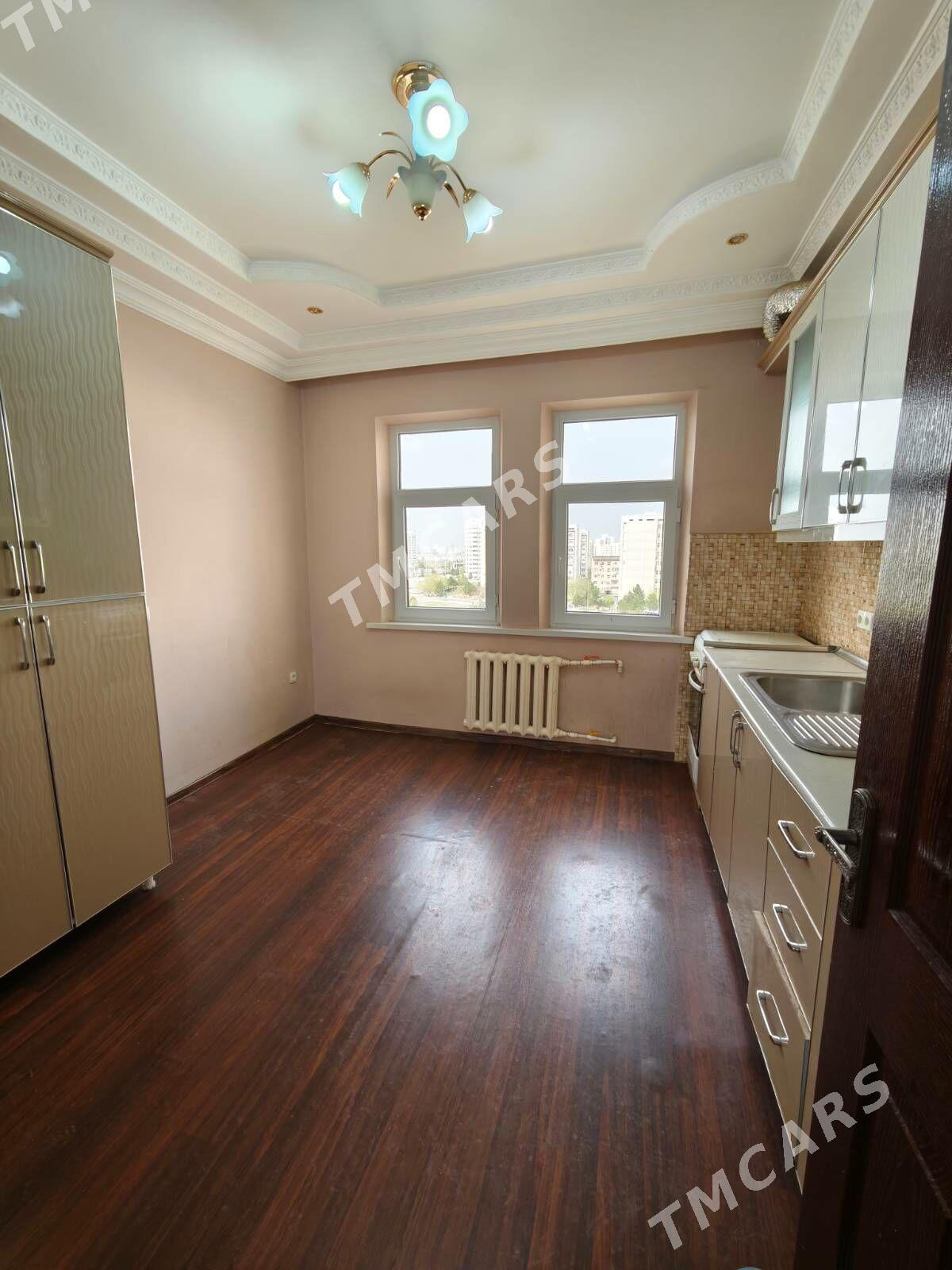 Мир4   9 / 5 этж 4 ком 110м² - Aşgabat - img 4