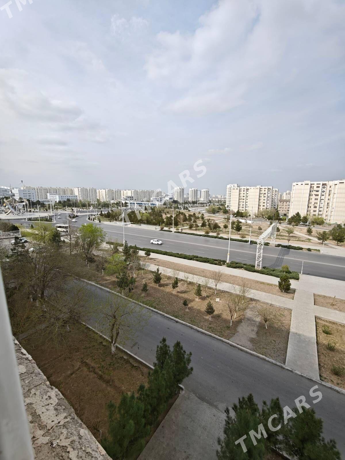 Мир4   9 / 5 этж 4 ком 110м² - Aşgabat - img 8