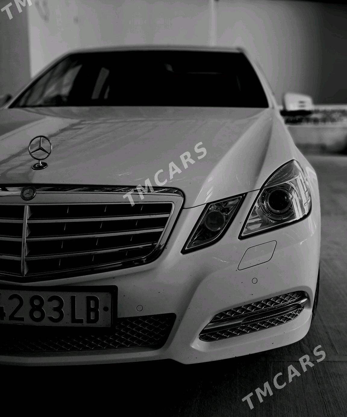 Mercedes-Benz E350 2010 - 260 000 TMT - Чарджоу - img 4