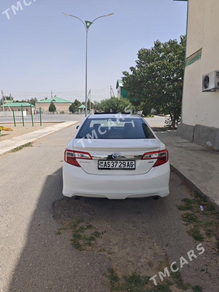 Toyota Camry 2012 - 235 000 TMT - Бузмеин - img 4